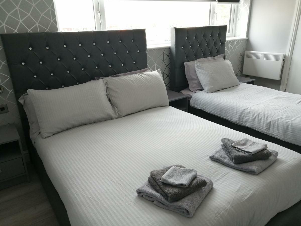 Encore Rooms สกันโธรป ภายนอก รูปภาพ