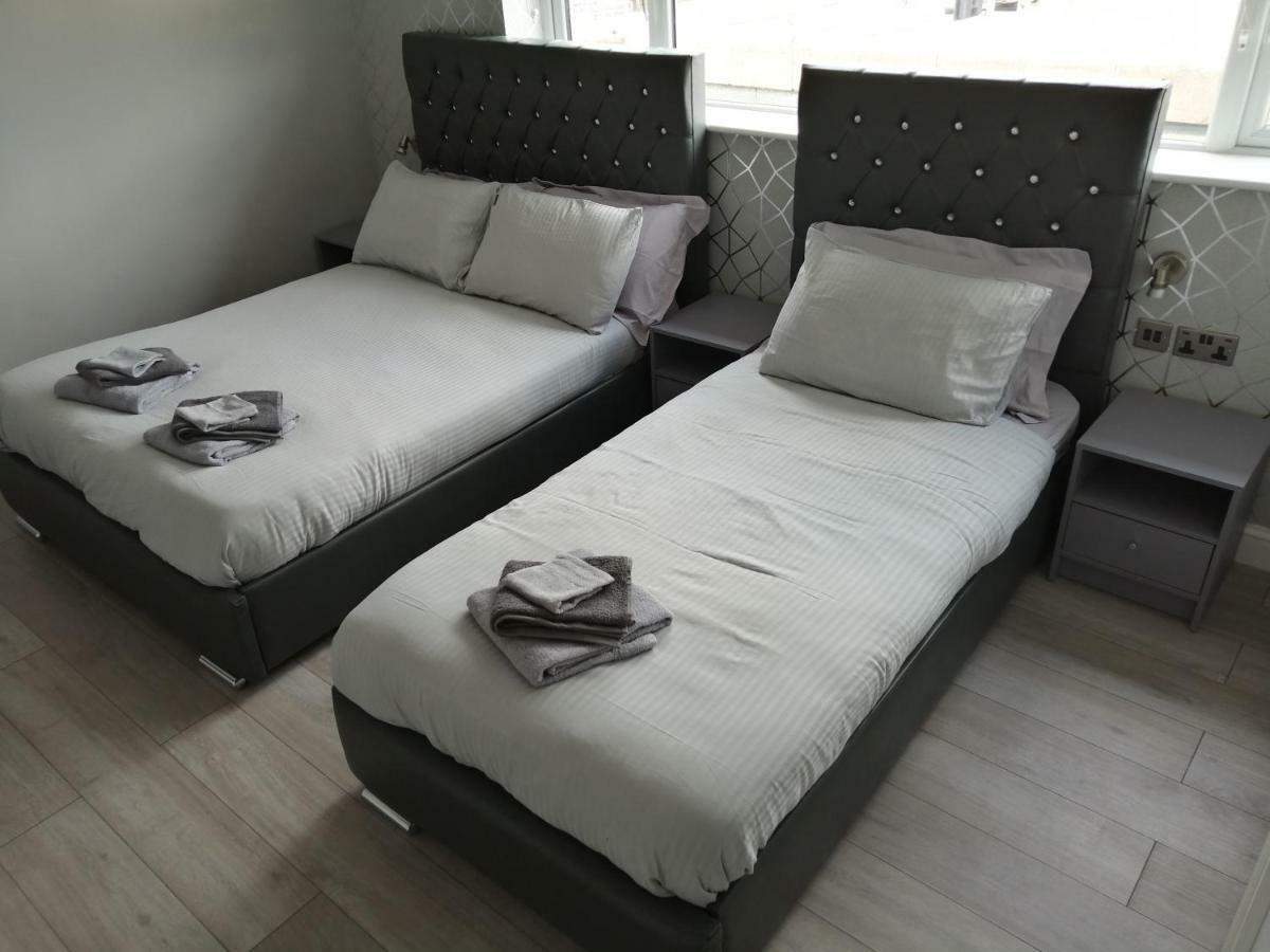 Encore Rooms สกันโธรป ภายนอก รูปภาพ
