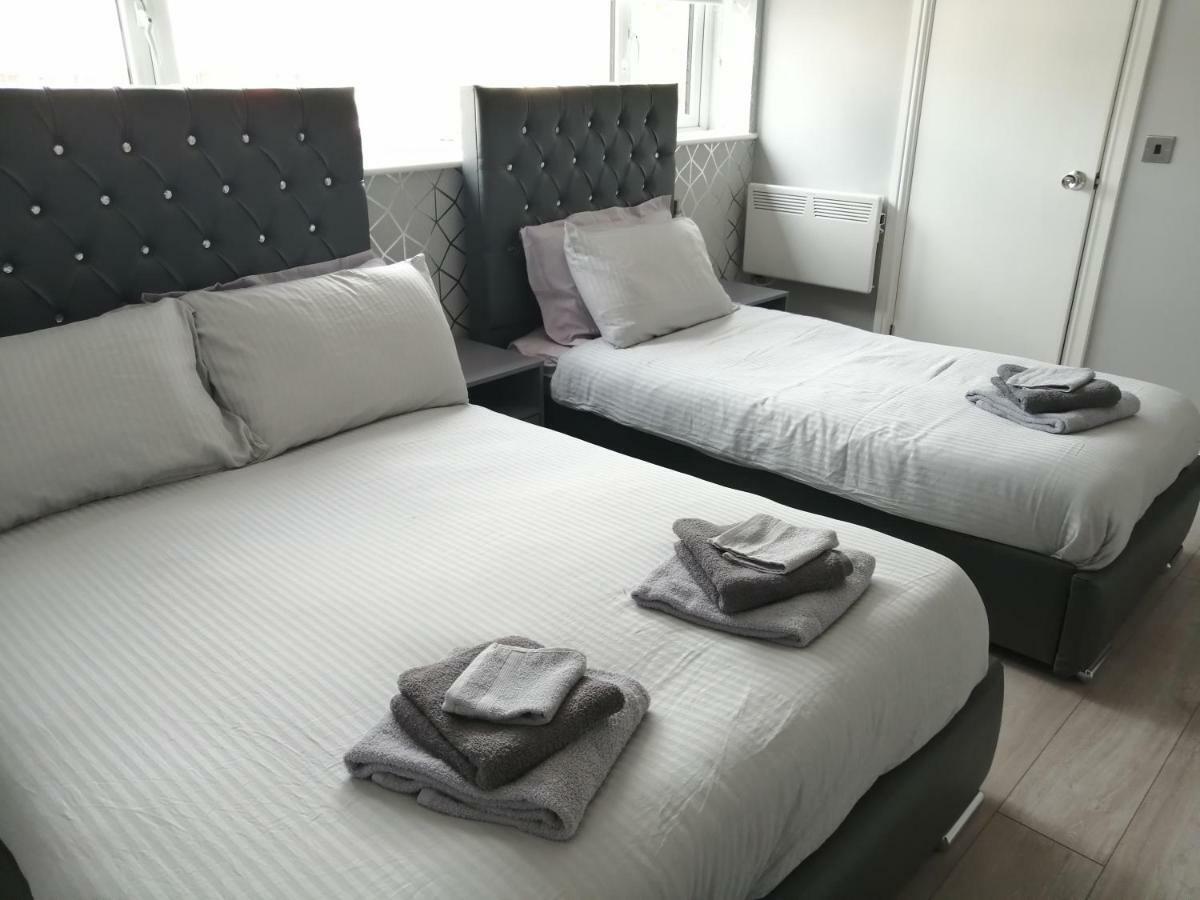 Encore Rooms สกันโธรป ภายนอก รูปภาพ