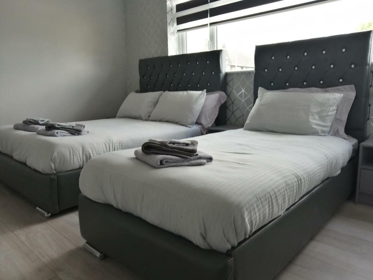Encore Rooms สกันโธรป ภายนอก รูปภาพ
